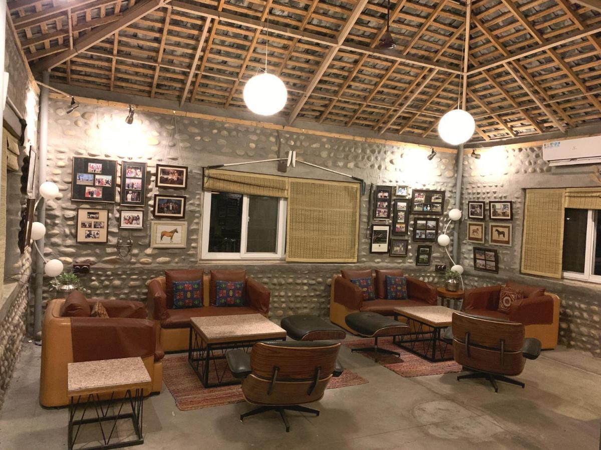 Anand At The Satluj Hotel Anandpur Sāhib Exterior foto